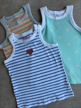 Old Navy Girls' 3-Pack Fitted Tank Tops